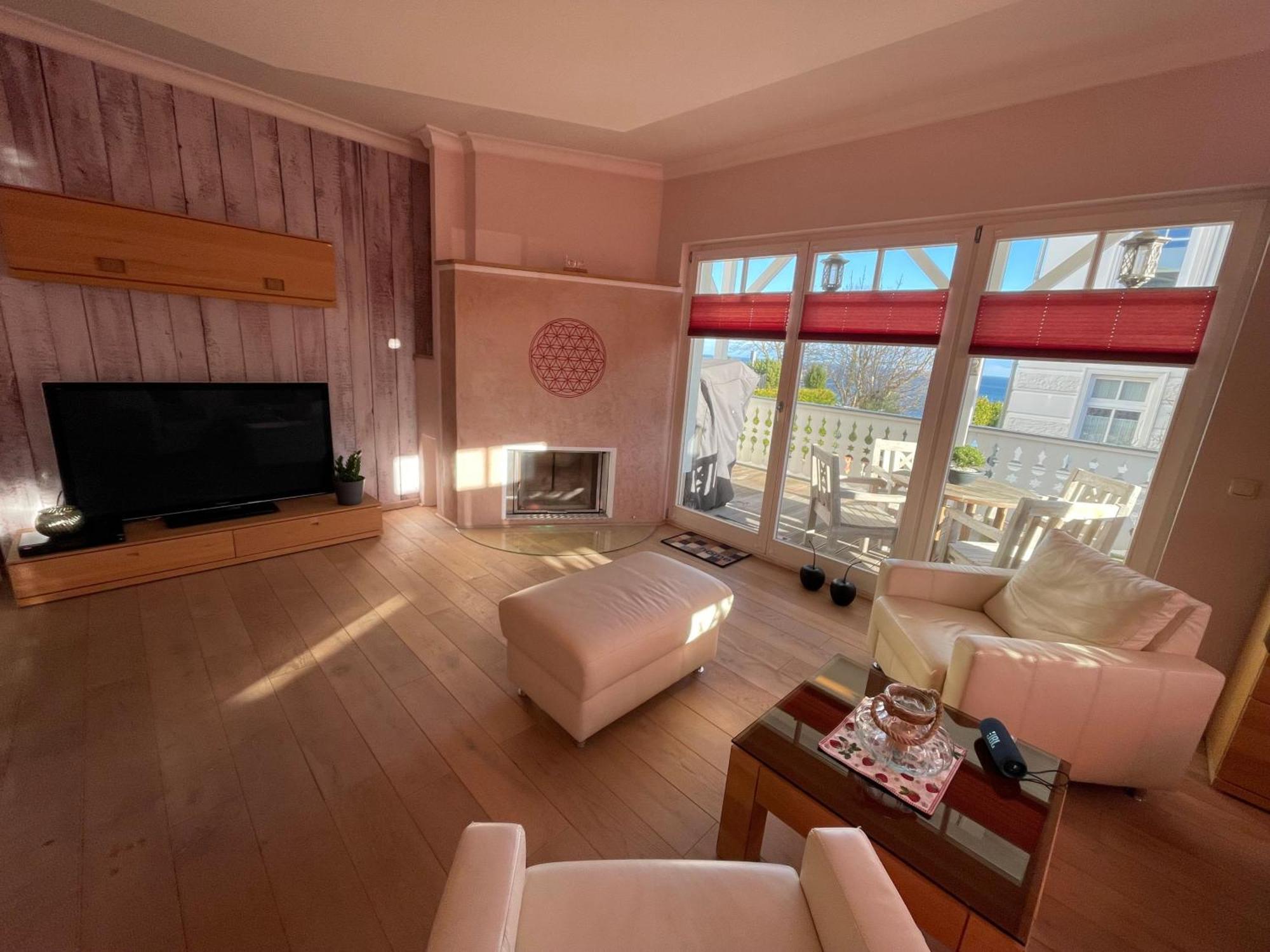 Villa Seestern - Ferienhaus Mit Meerblick Sassnitz Esterno foto